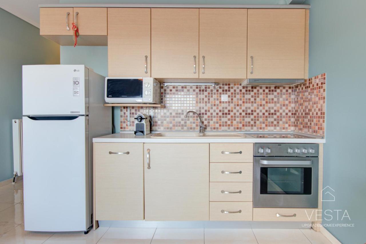 Uptown 2-level Apt, Private Patio & Balcony With Views Apartment Thessaloniki